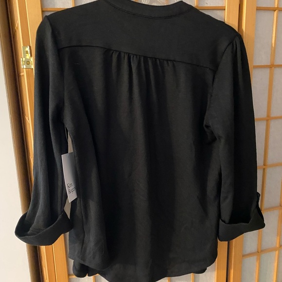 New Nwt Kim Rogers Womens Petite Small Black Popover Button Front Roll Sleeve - Picture 5 of 5